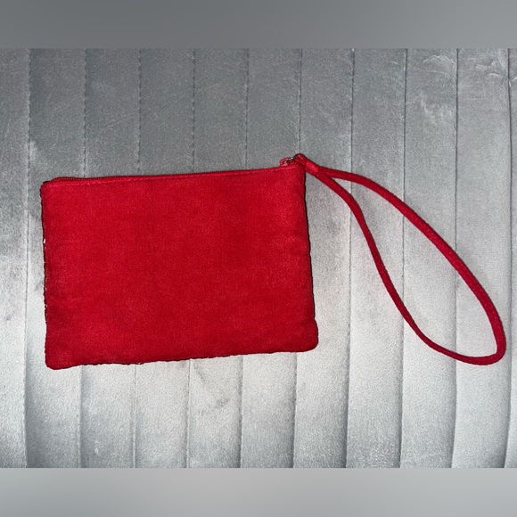 Liz Claiborne Letter “D” beaded wristlet - Picture 2 of 5